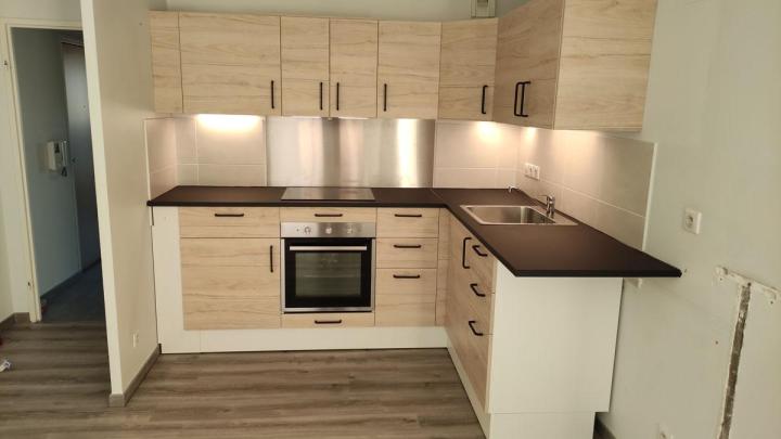 Chaque meuble porte la signature de notre excellence artisanale.